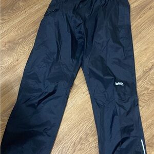 REI Kids Black Waterproof Pants M